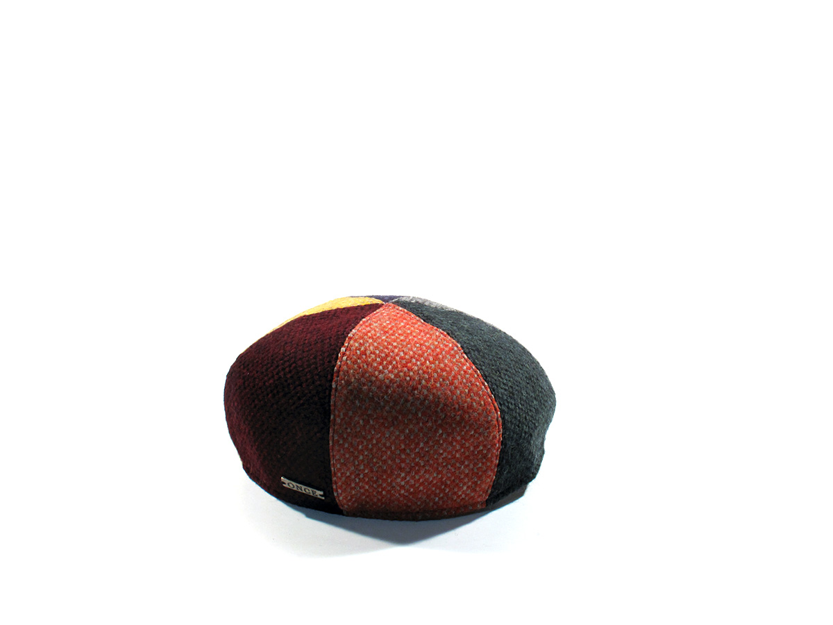 Particolare cappello