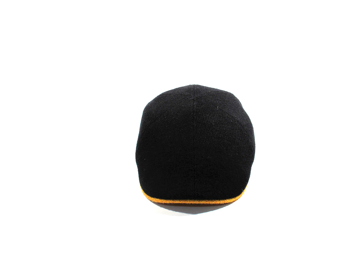 Particolare cappello