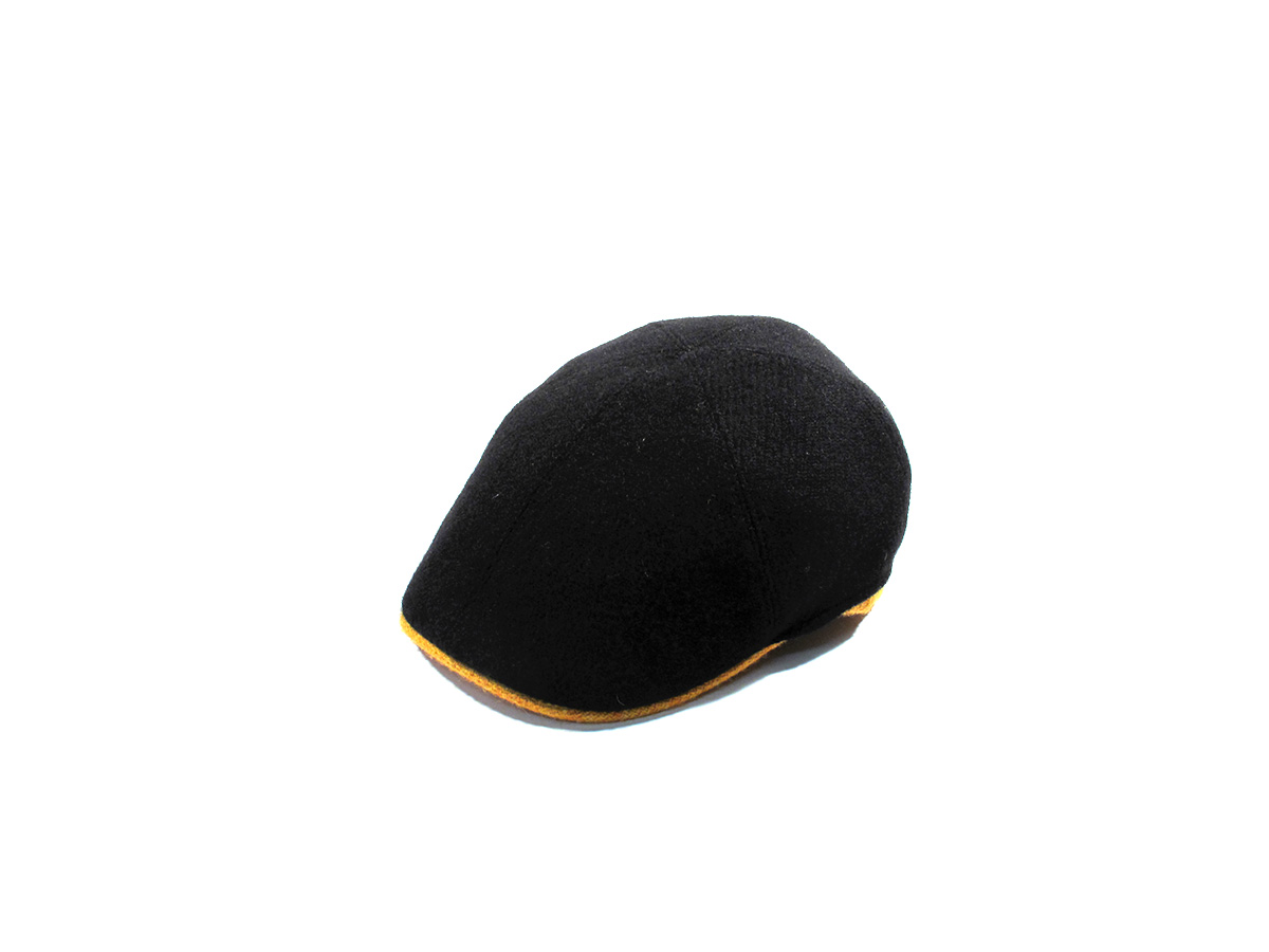 Particolare cappello