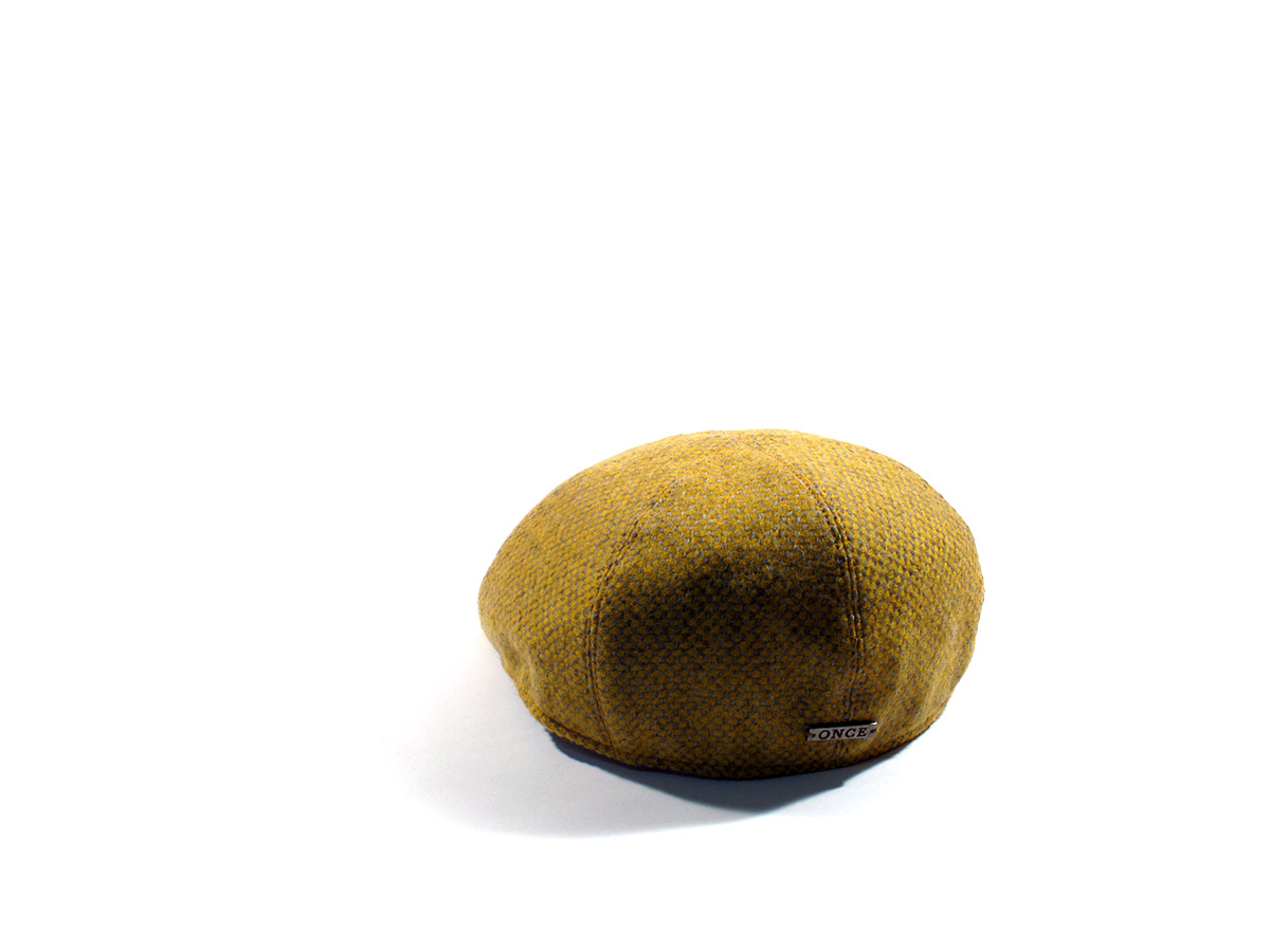 Particolare cappello