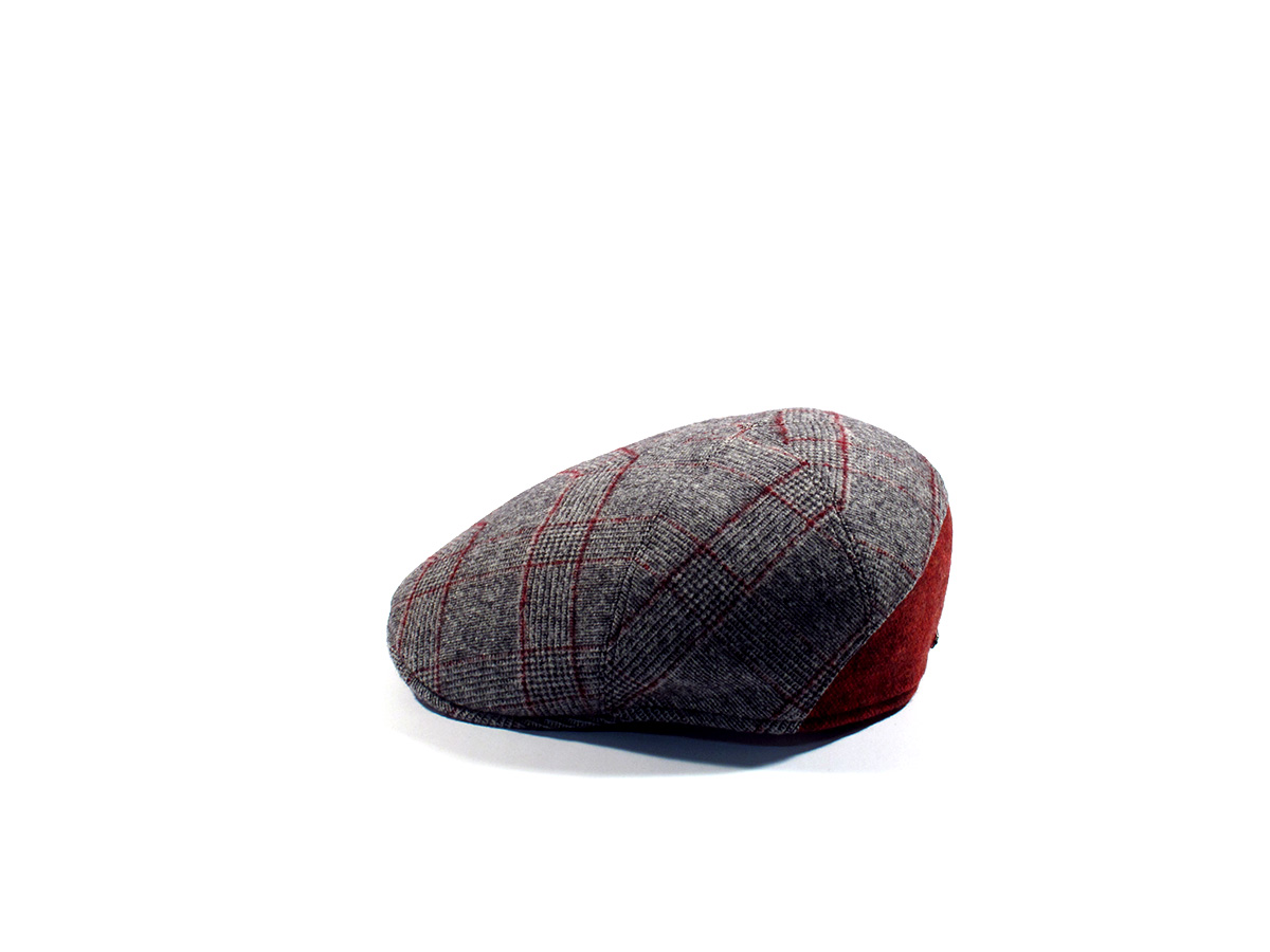 Particolare cappello