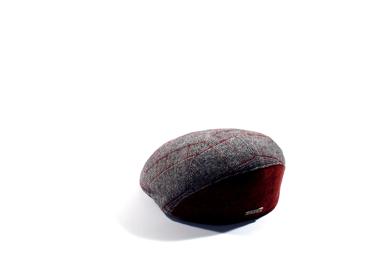 Particolare cappello