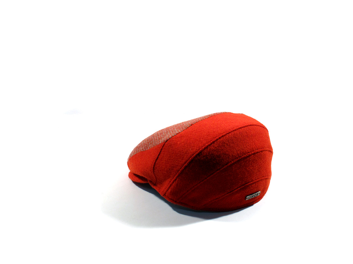 Particolare cappello