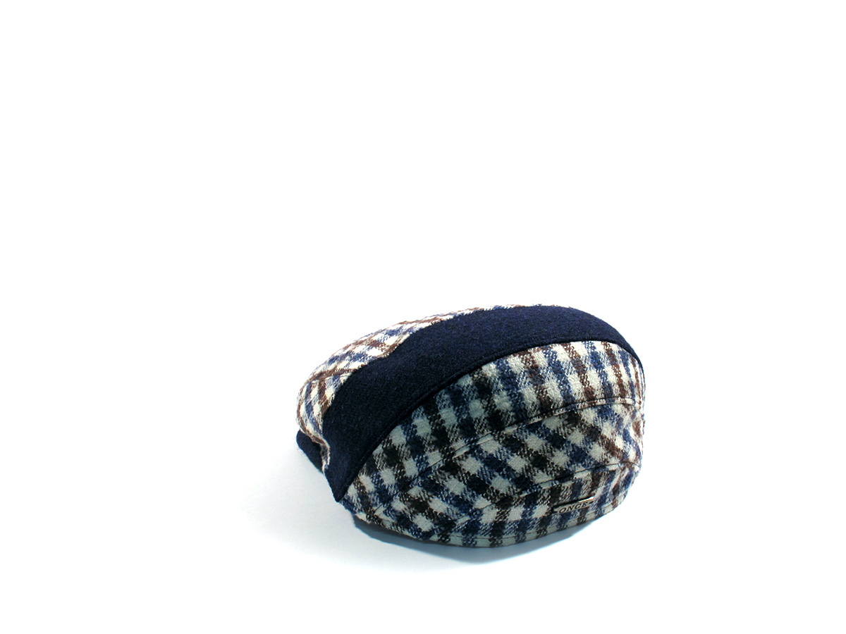 Particolare cappello