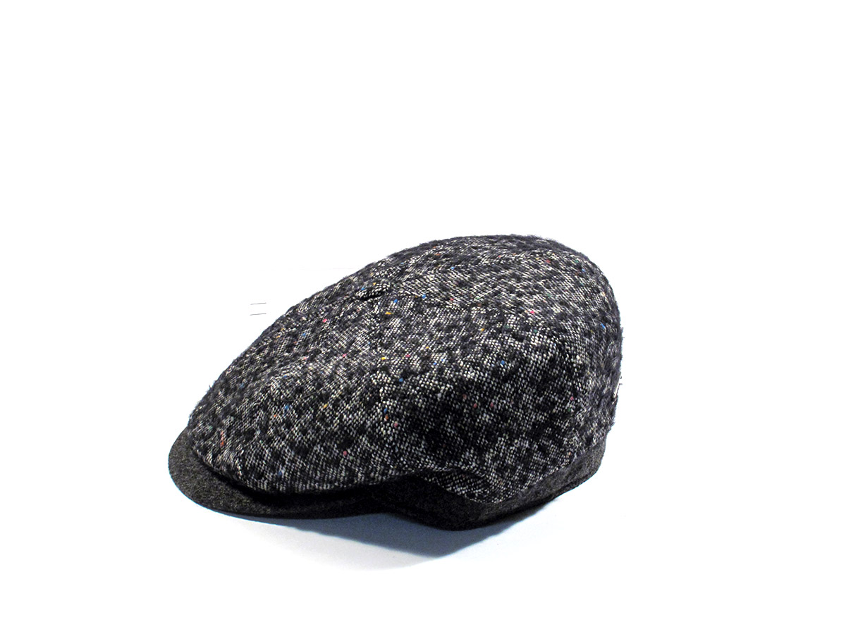 Particolare cappello