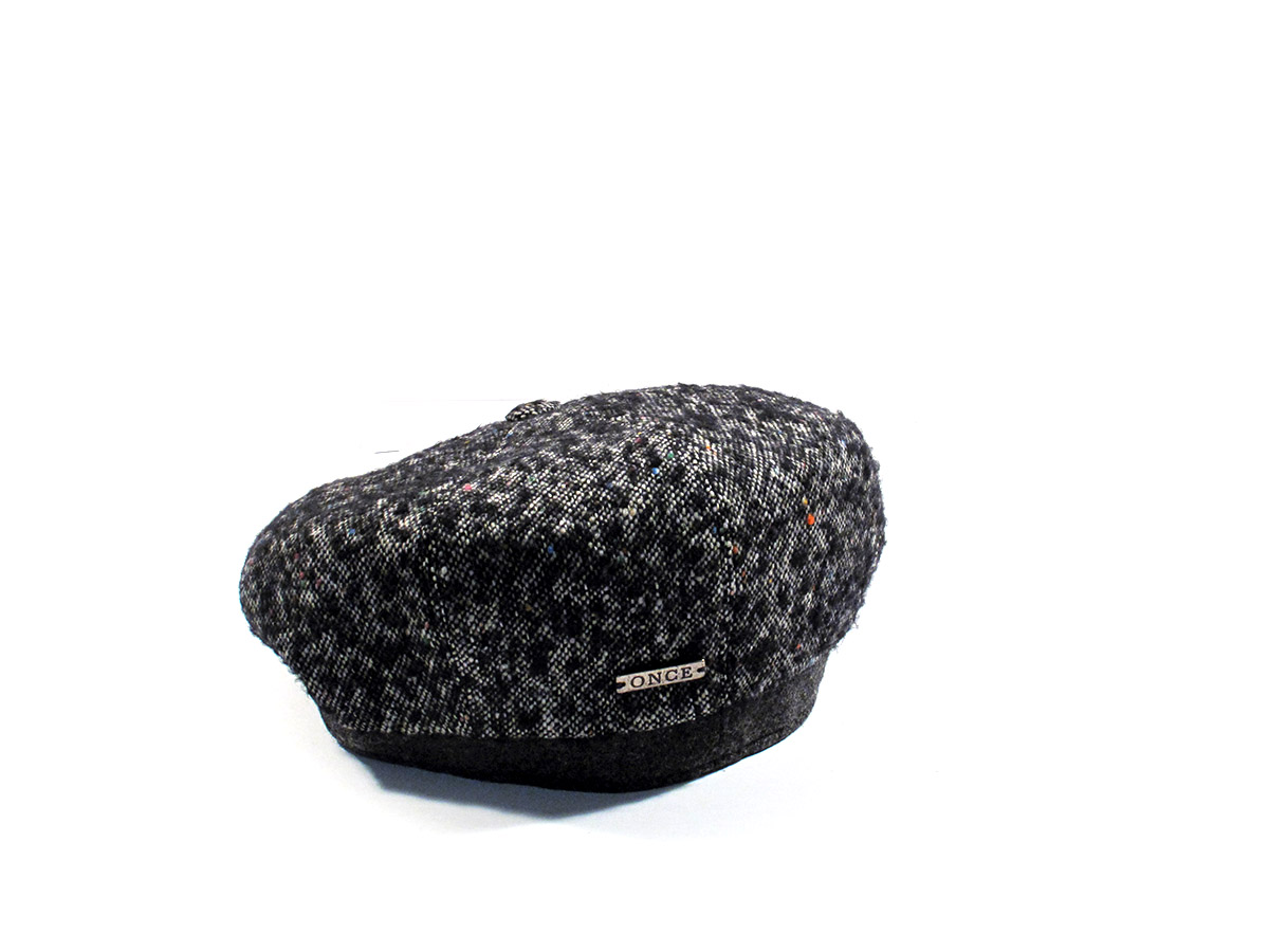 Particolare cappello