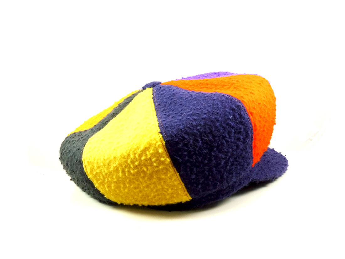 Hat particular