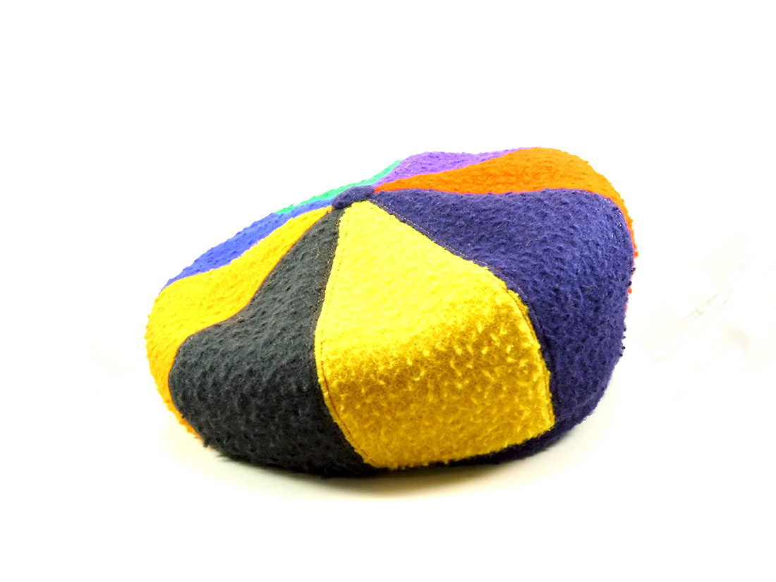 Hat particular