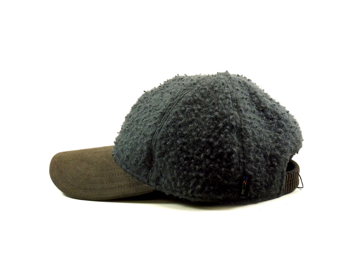 Hat particular