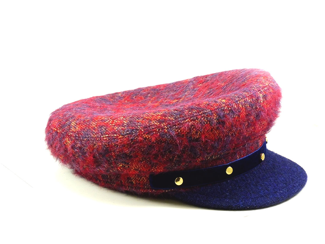 Hat particular