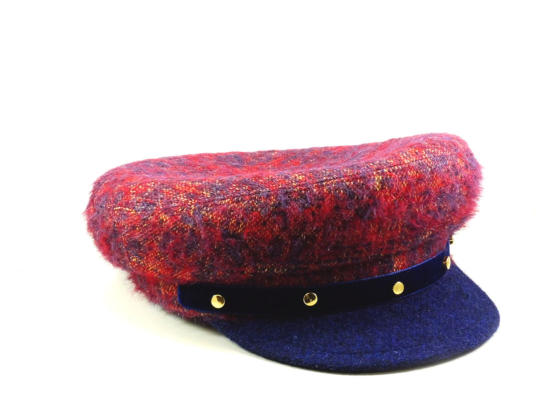 Hat particular