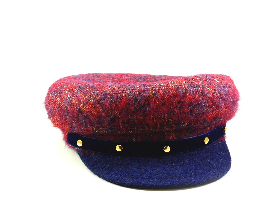 Hat particular