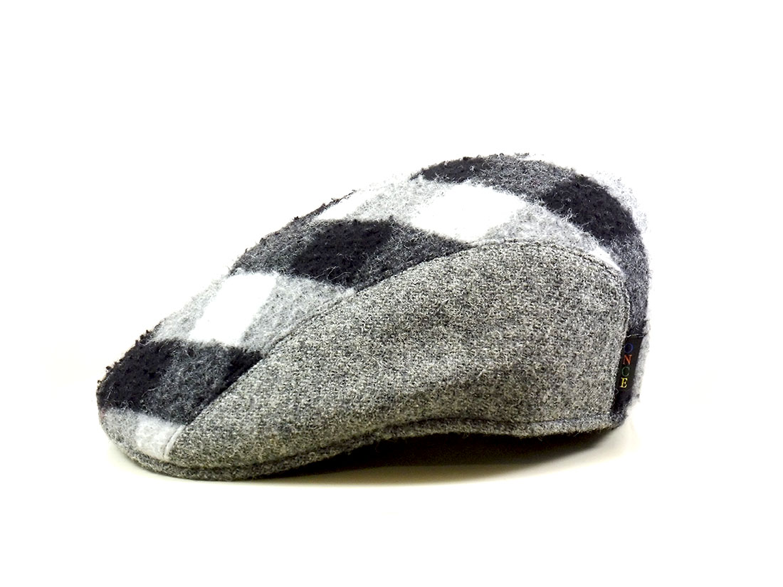 Hat particular