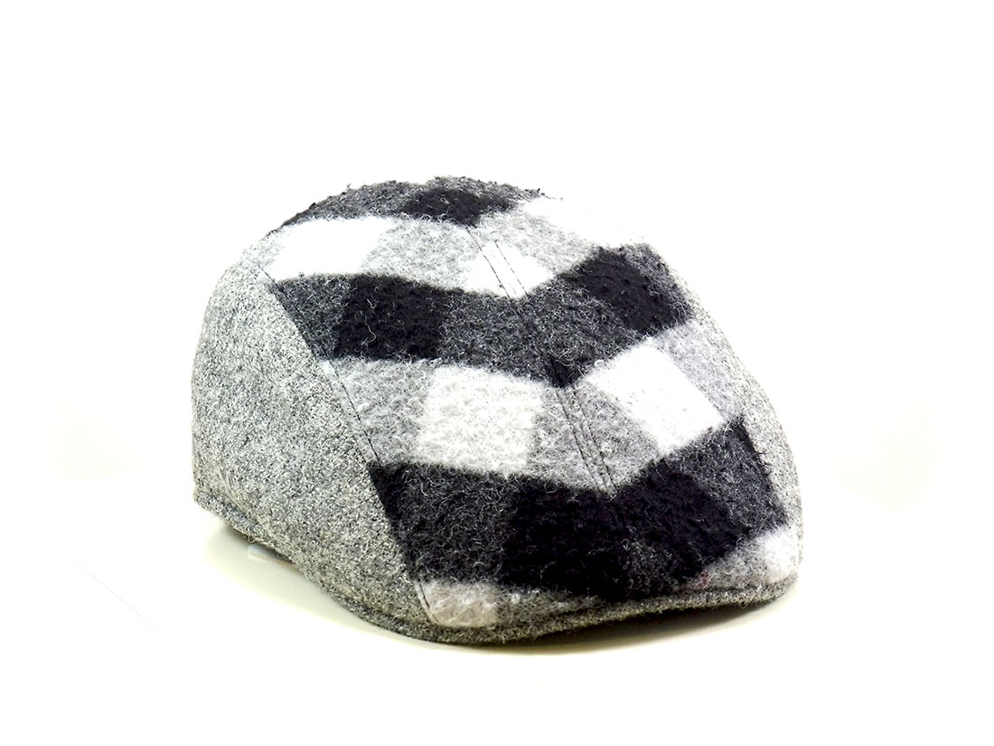 Hat particular