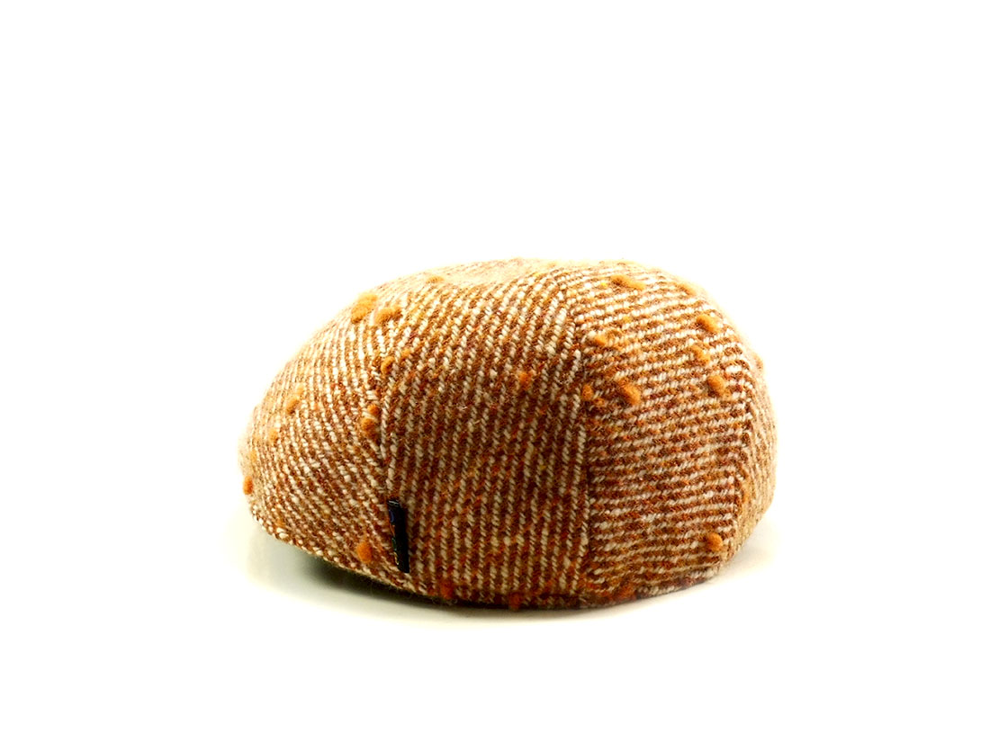 Hat particular