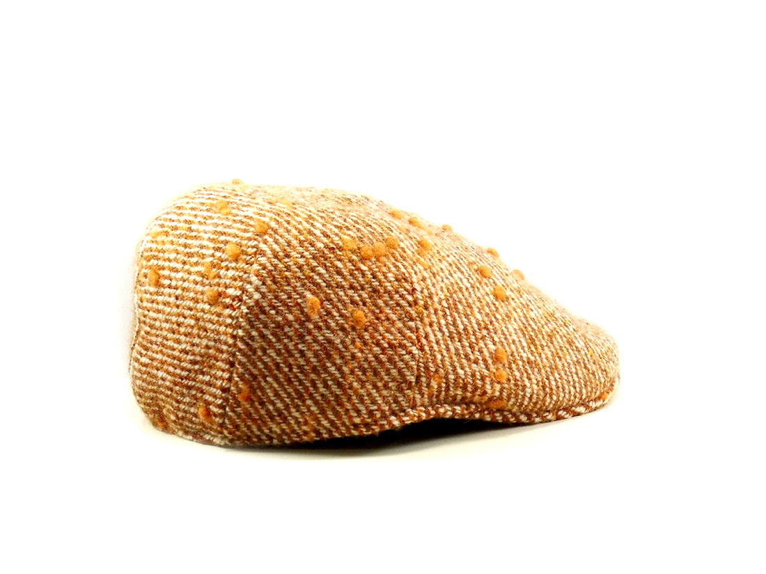 Hat particular