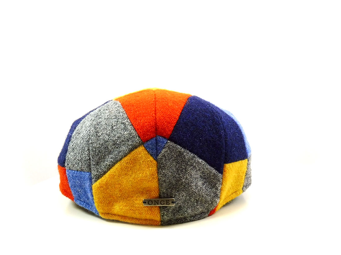 Hat particular