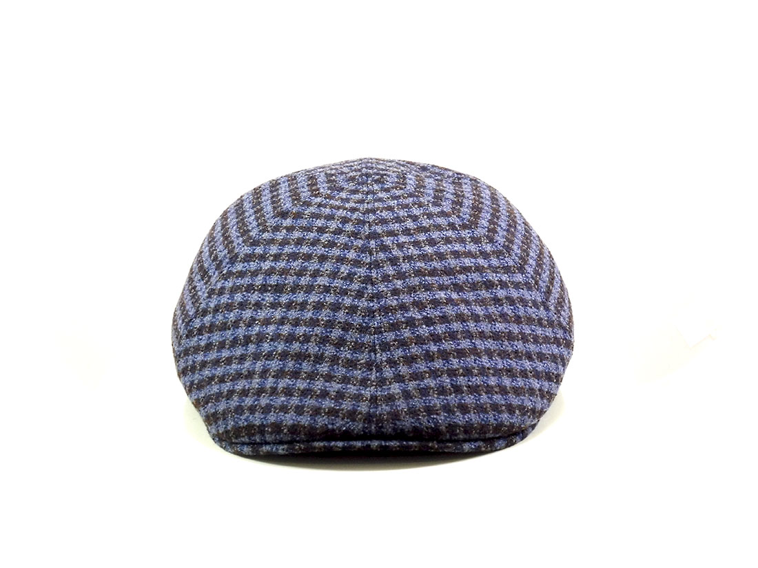 Hat particular