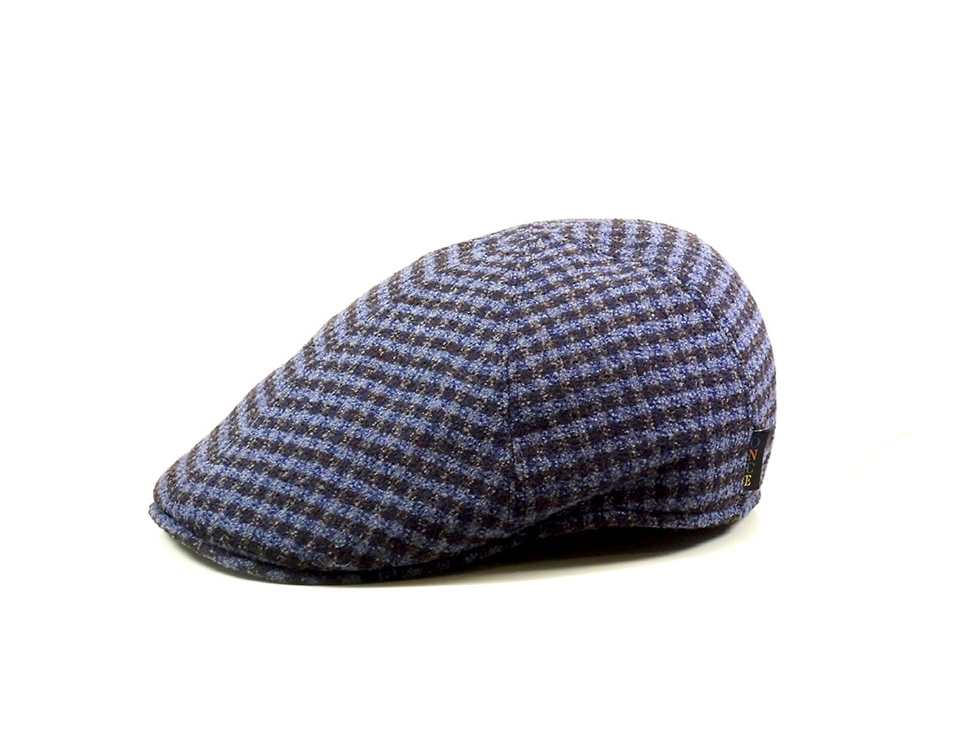 Hat particular