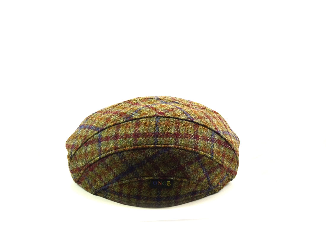 Hat particular