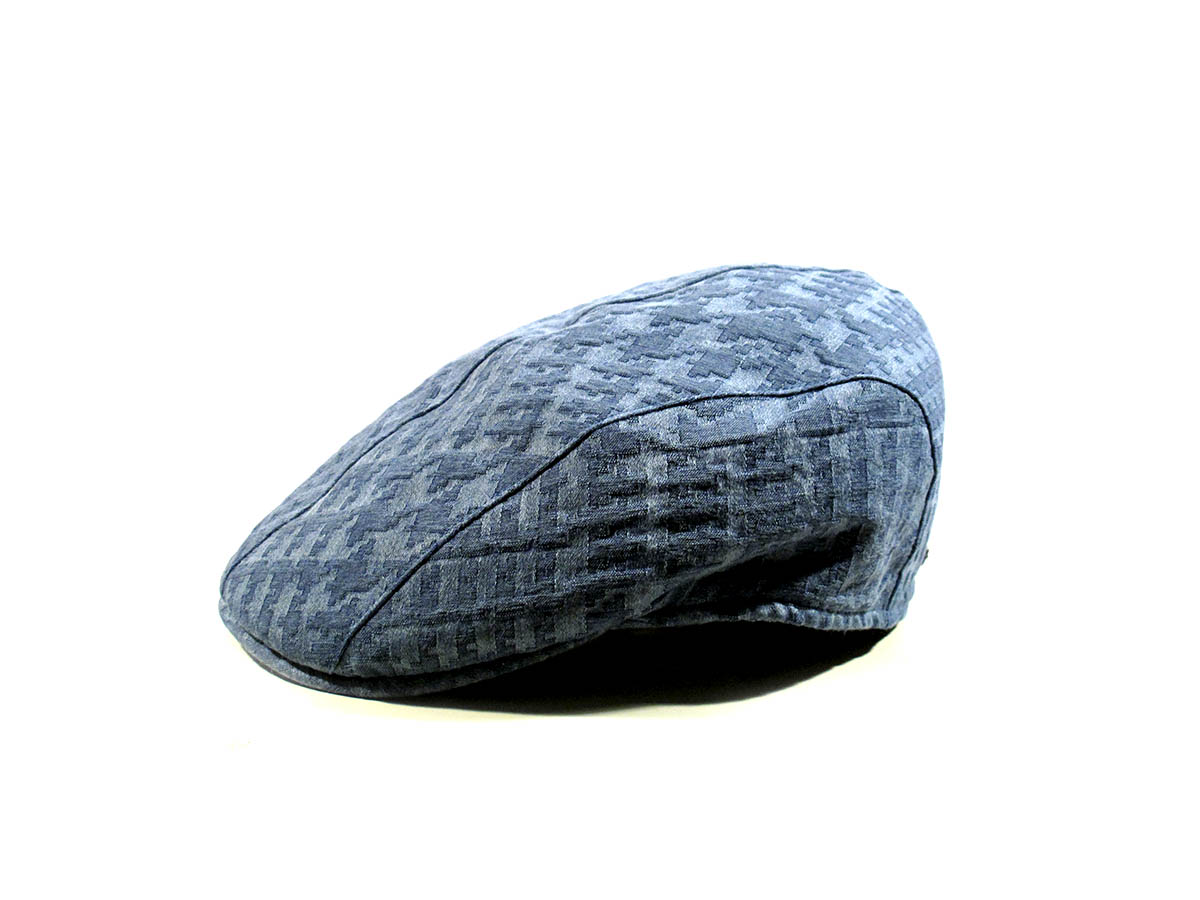 Particolare cappello