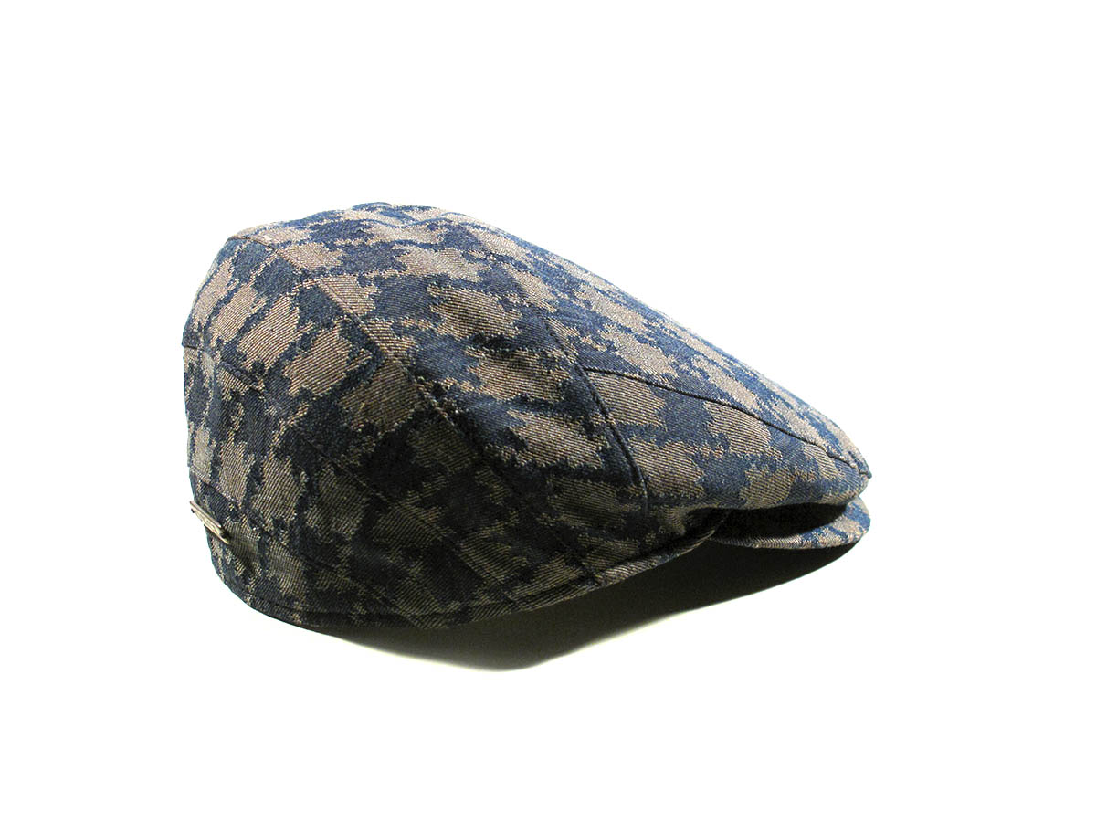 Particolare cappello