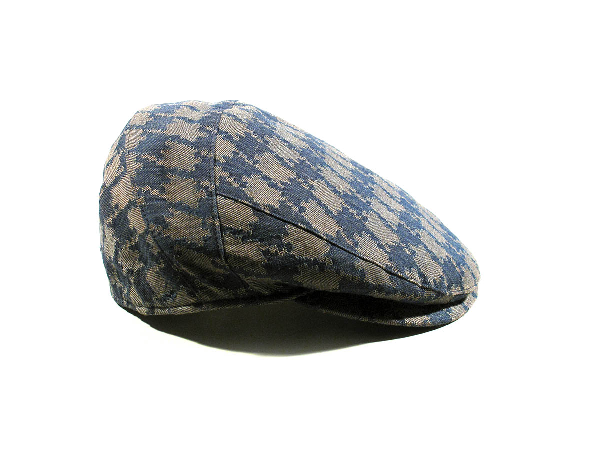 Particolare cappello