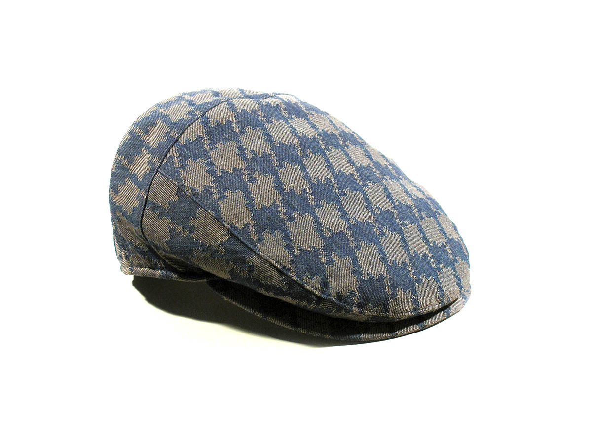 Particolare cappello