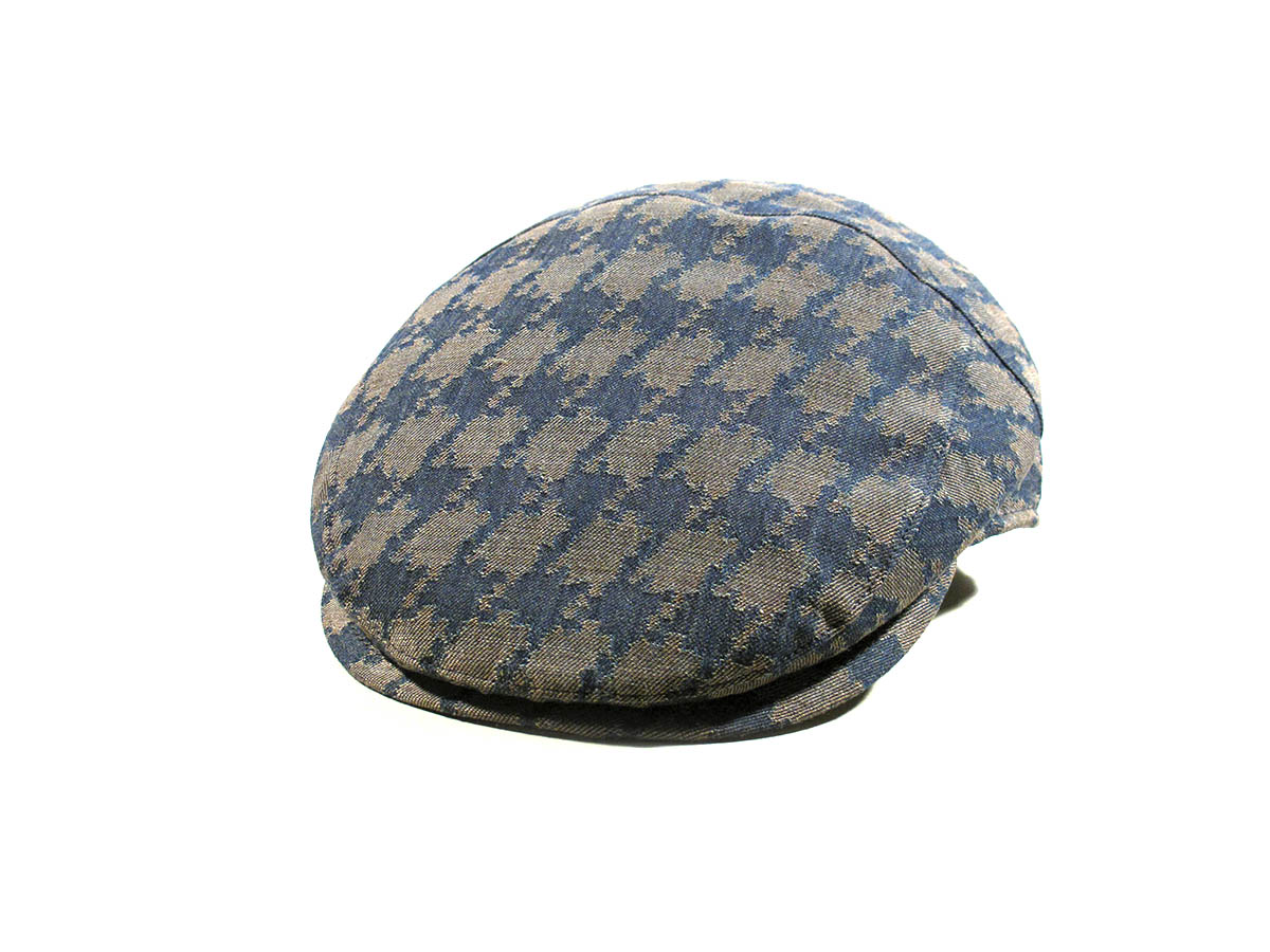 Particolare cappello