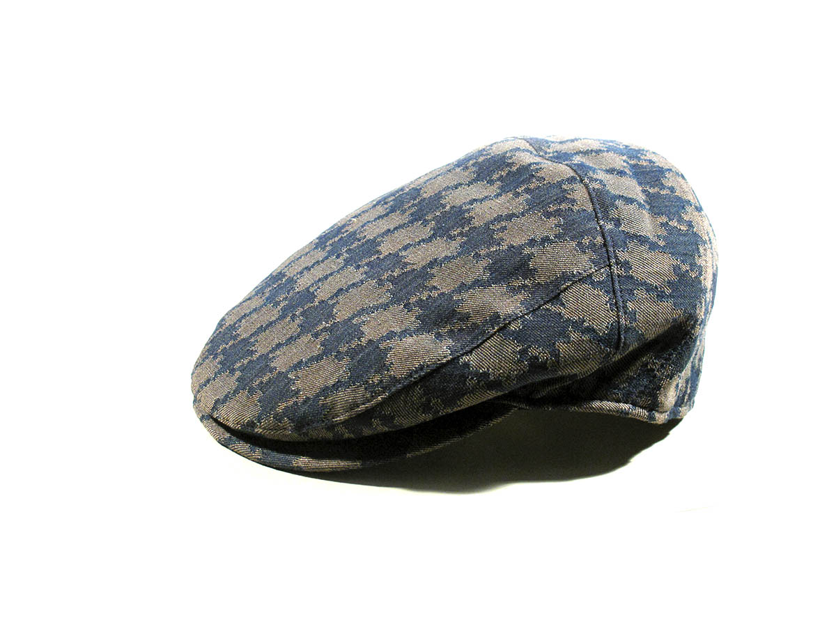 Particolare cappello